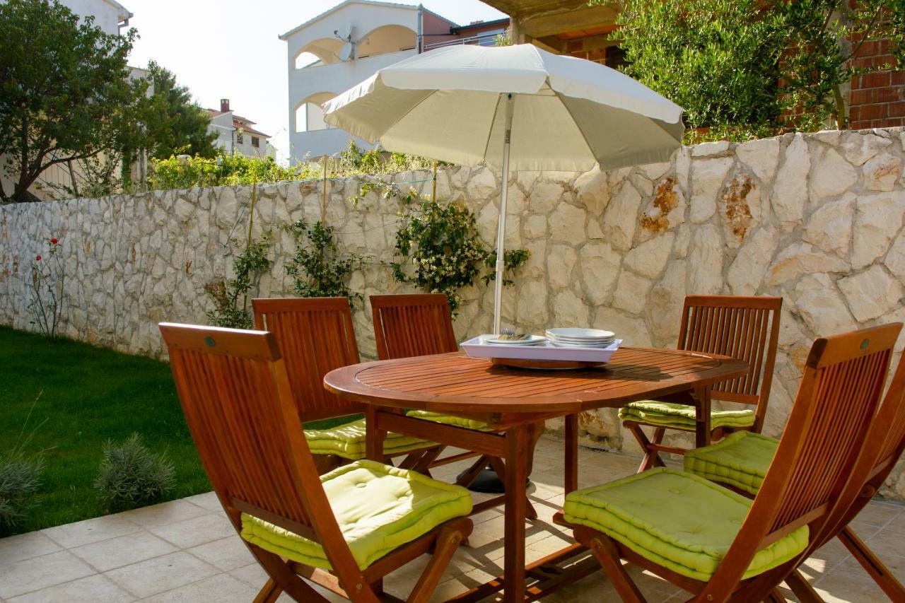 Apartments Topli Bok Trogir Exterior foto